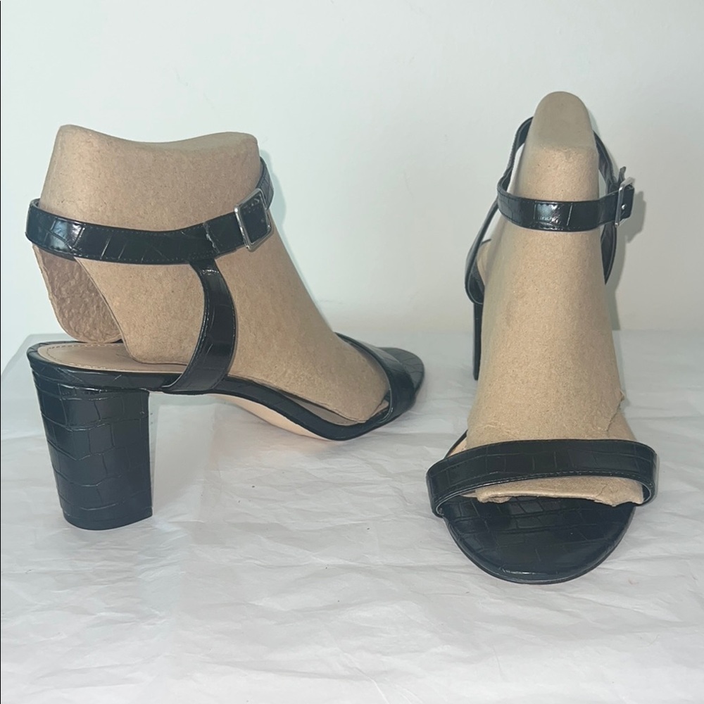 Nine West Elegant Black Strappy Heels croc embossed size 12